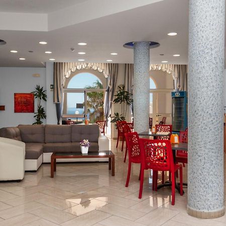 Hotel Alize Santa Cesarea Terme Exteriör bild