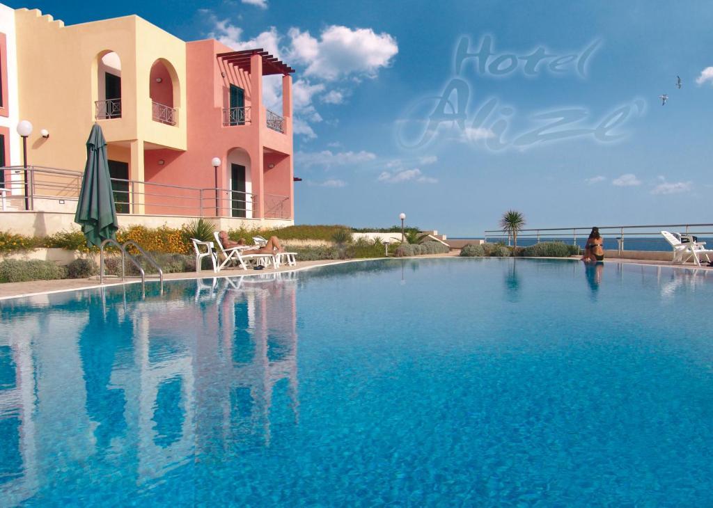 Hotel Alize Santa Cesarea Terme Exteriör bild