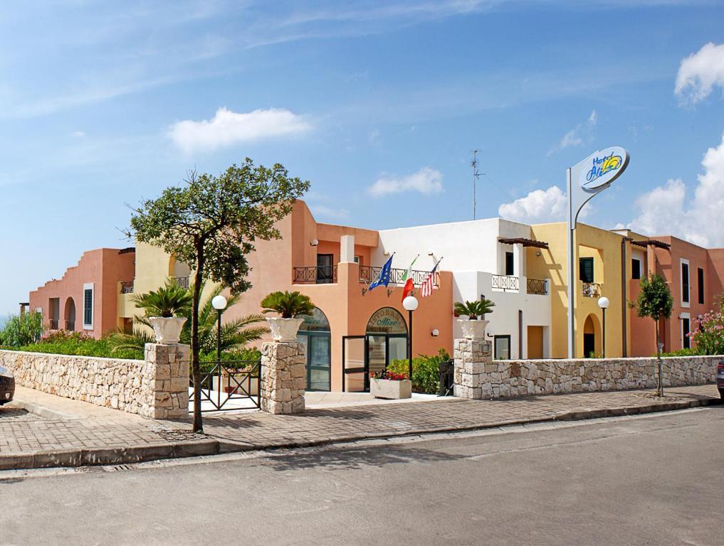 Hotel Alize Santa Cesarea Terme Exteriör bild